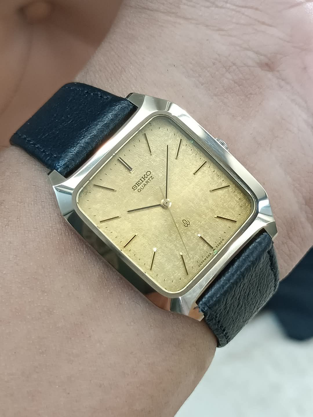 Seiko Tank GoldTatami Dial Tungsten Y1980s