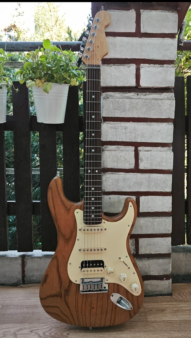Custom Warmoth Stratocaster with Seymour Duncan pickups