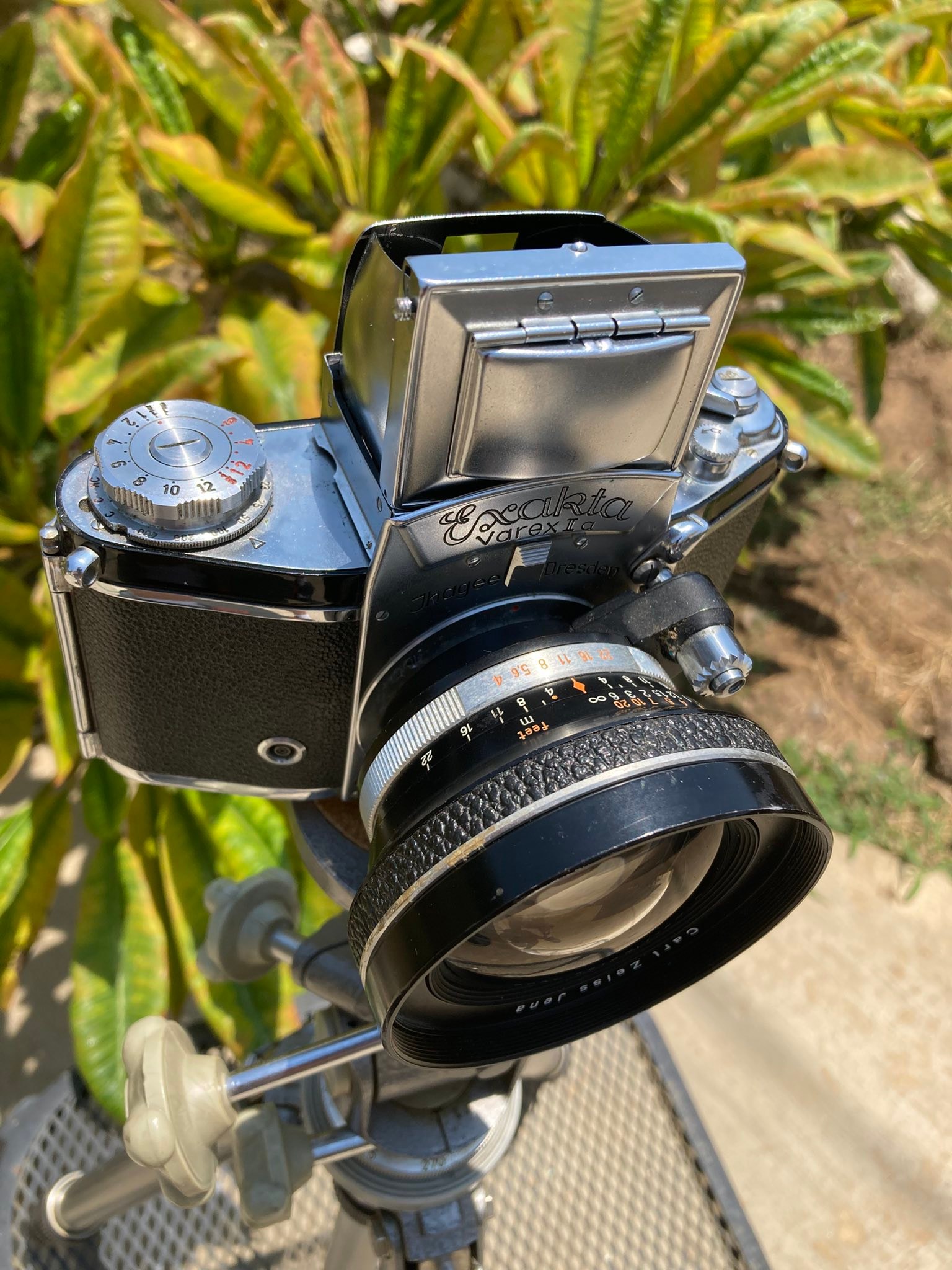 Exakta varex 11a Zeiss 25 MM lens . Gitzo reporter tripod.