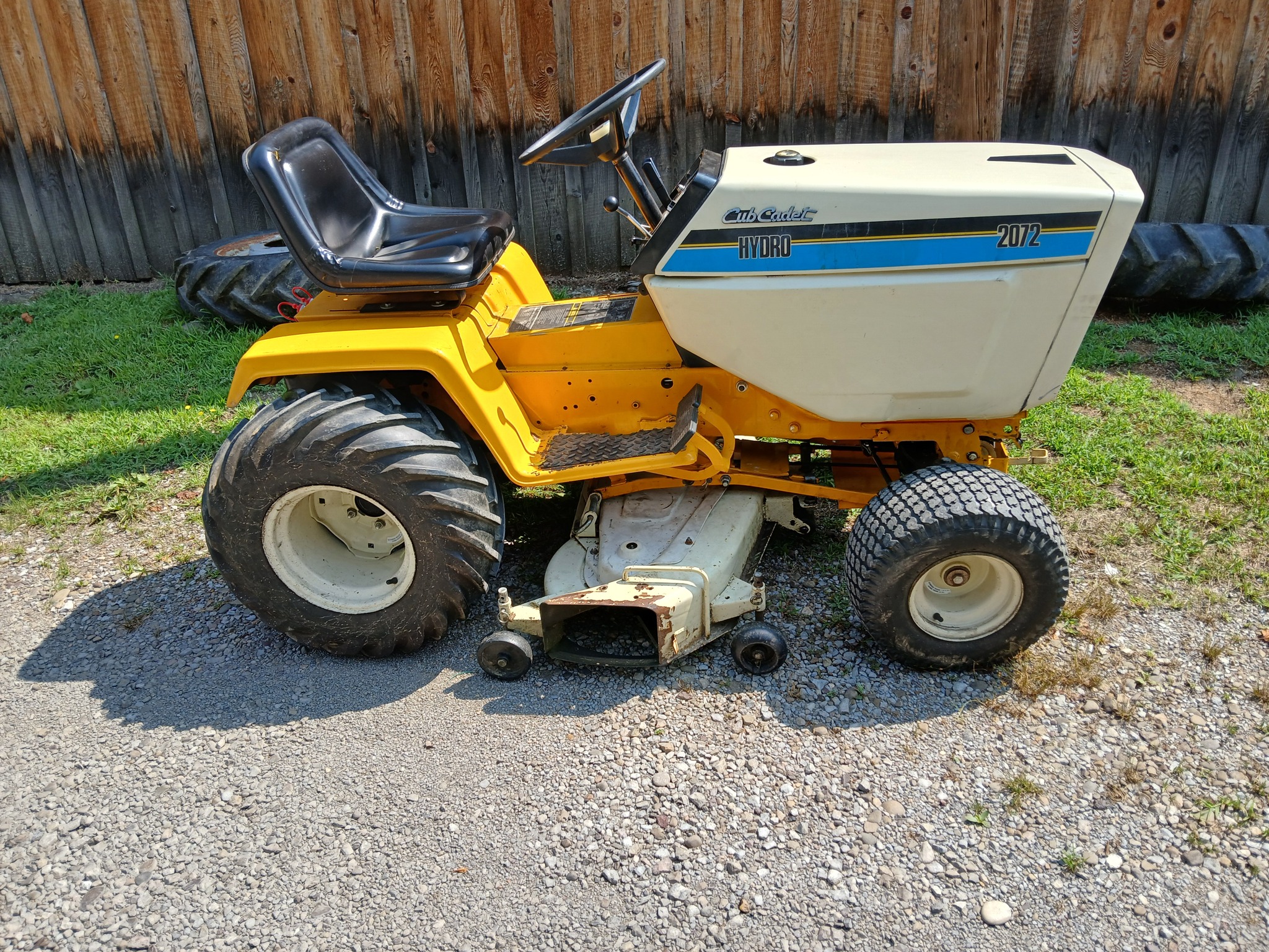 Garden 2072 2082 Kohler 20HP Engine - Starter Motors
