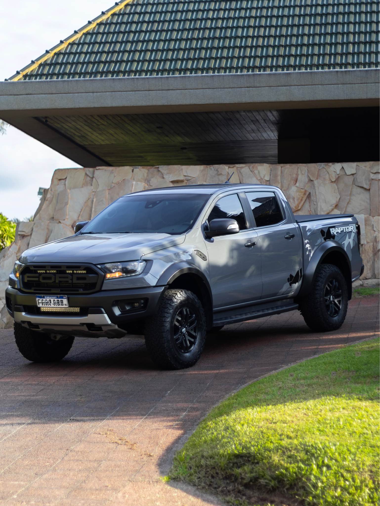 RANGER RAPTOR CON SOLO 80 MIL KM modelo 2022 FULL PPF , Sonido interno ...