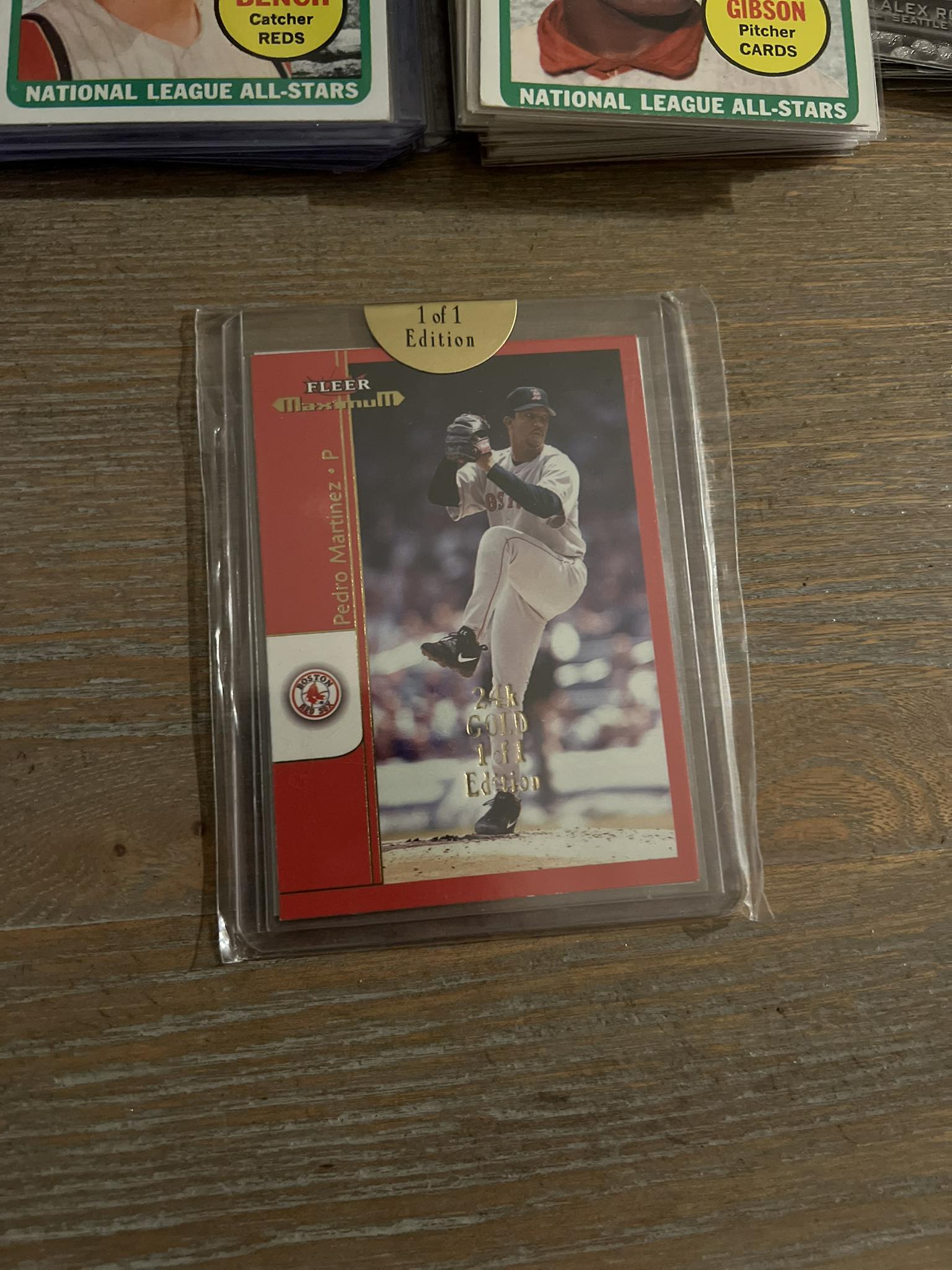 Sorting through some cards and thought this 1/1 fleer maximum 24kt 