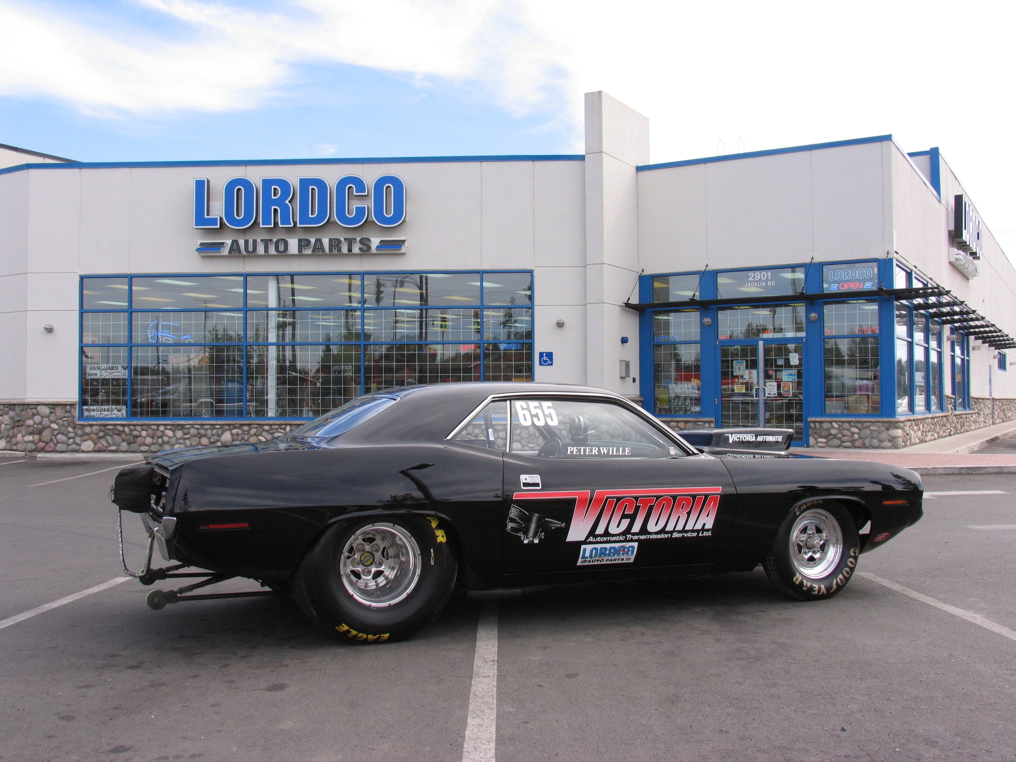 Happy Friday! Here's a cool shot in... - Lordco Parts Ltd.