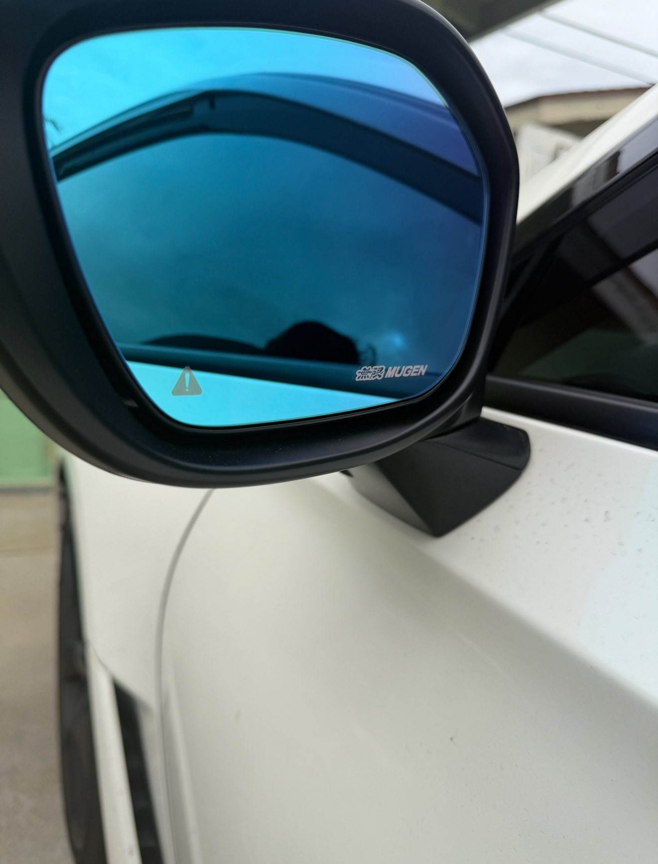 Mugen hydrophilic led mirrors blurry and hazy?