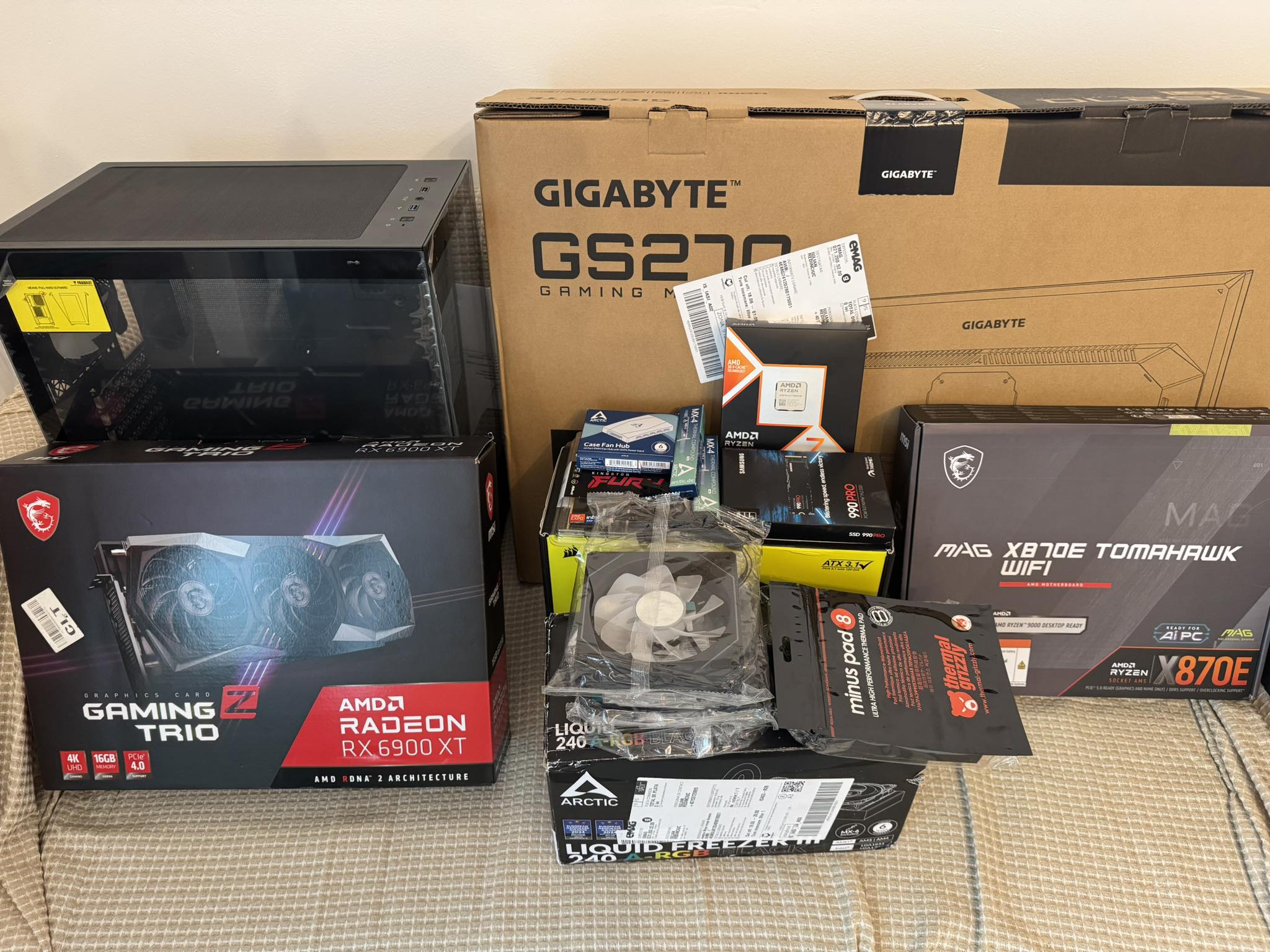 Upgraded PC with Intel Core i7 and Gigabyte RX 6600 XT