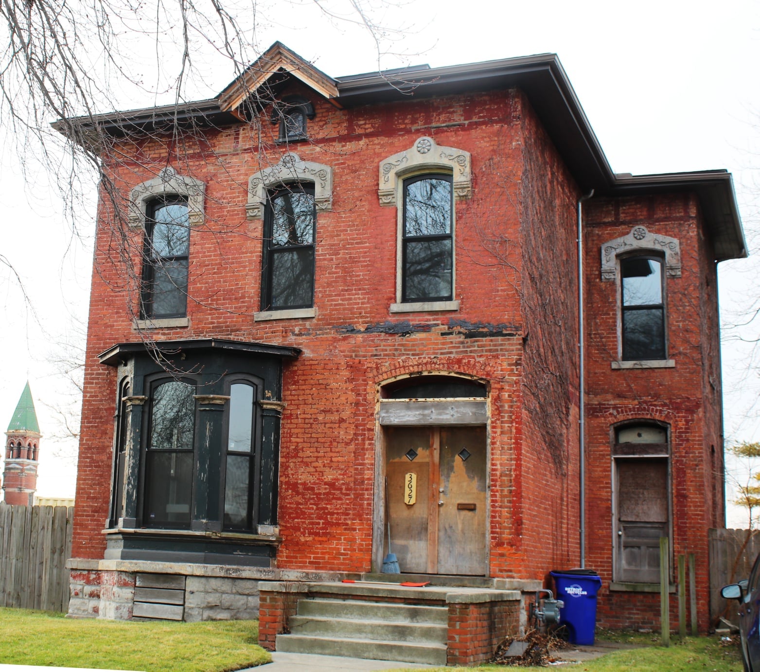 Historic Woodbridge Farm house in Detroit, MI