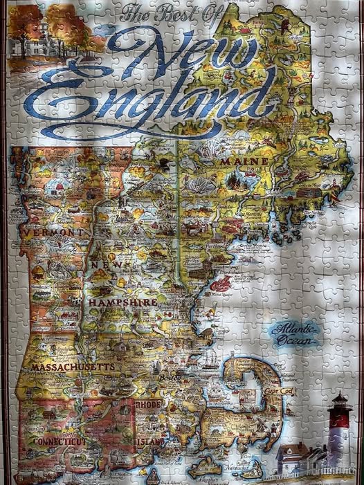 White Mountain Puzzles I Love Connecticut Jigsaw Puzzle - 1000 Pieces, 24x30 Inches, Collage Of State Icons