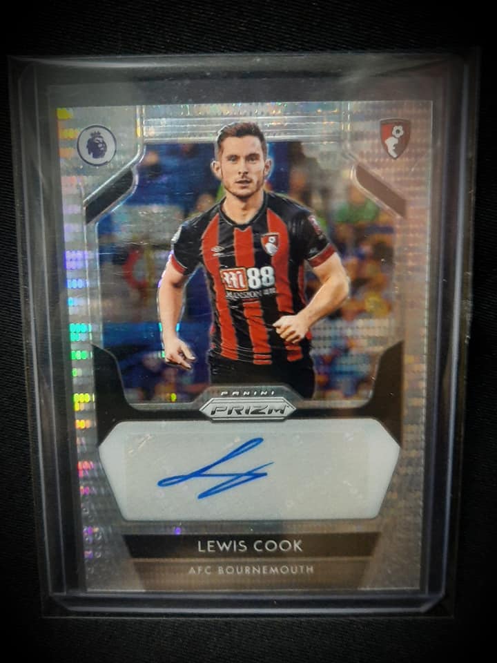ลายเซ็นนักบอล - ลายเซ็น Lewis Cook 1/50 ใบในโลก... | Facebook