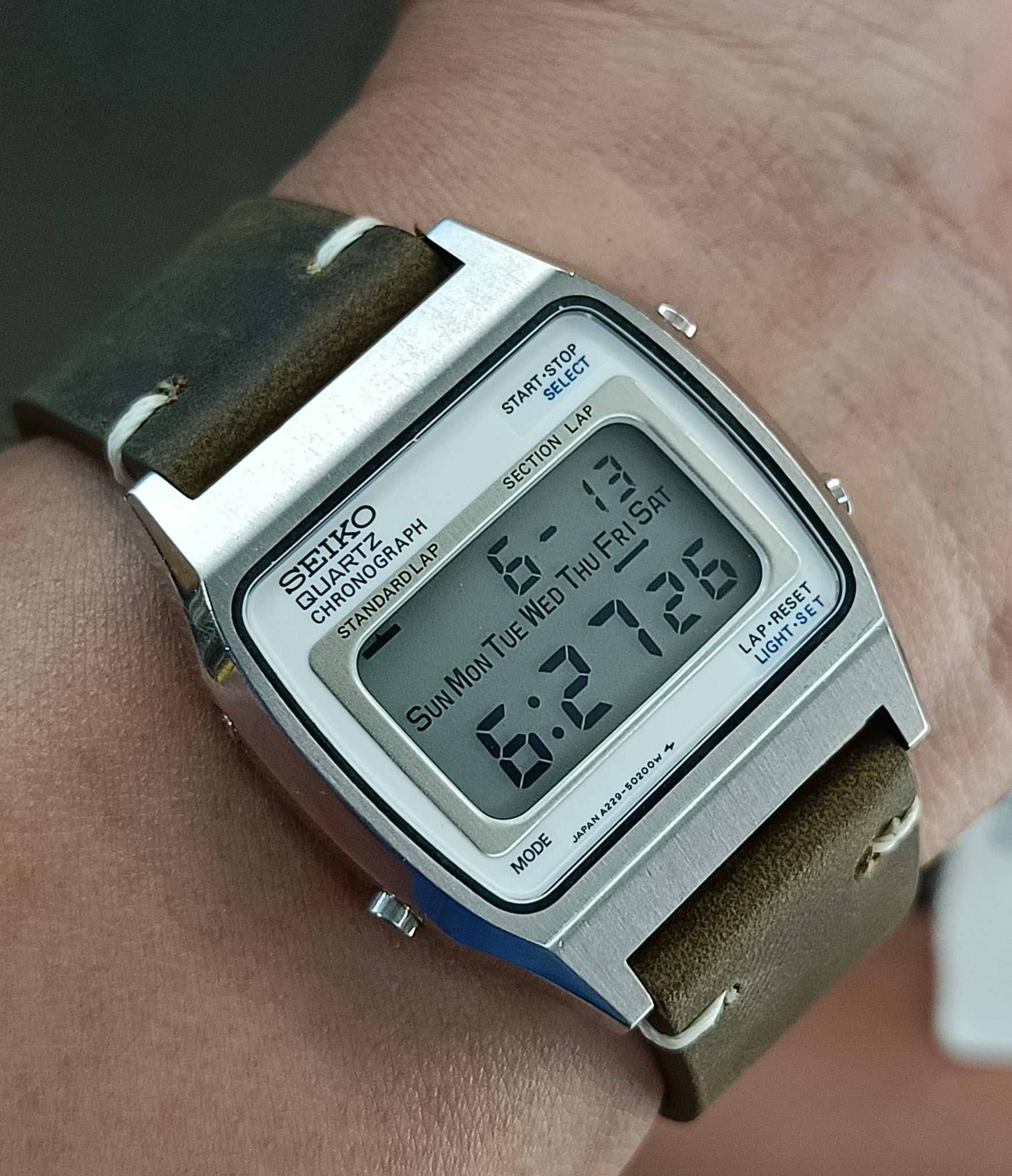 Seiko A239-502A World Time from 1979. Dual layer LCD screen allows 