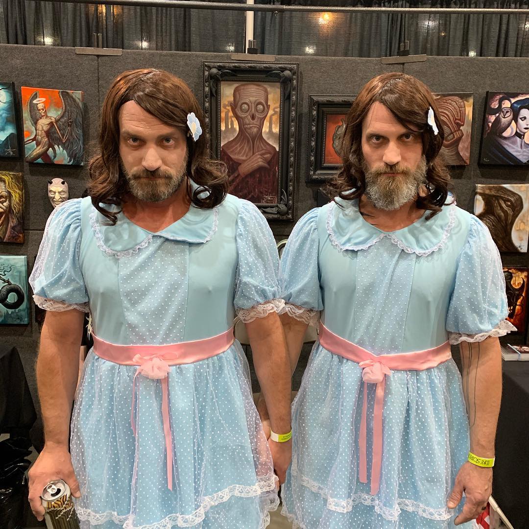 Bruce Willis Blue Dress Shining Twins Fancy Dress My Wife And I As