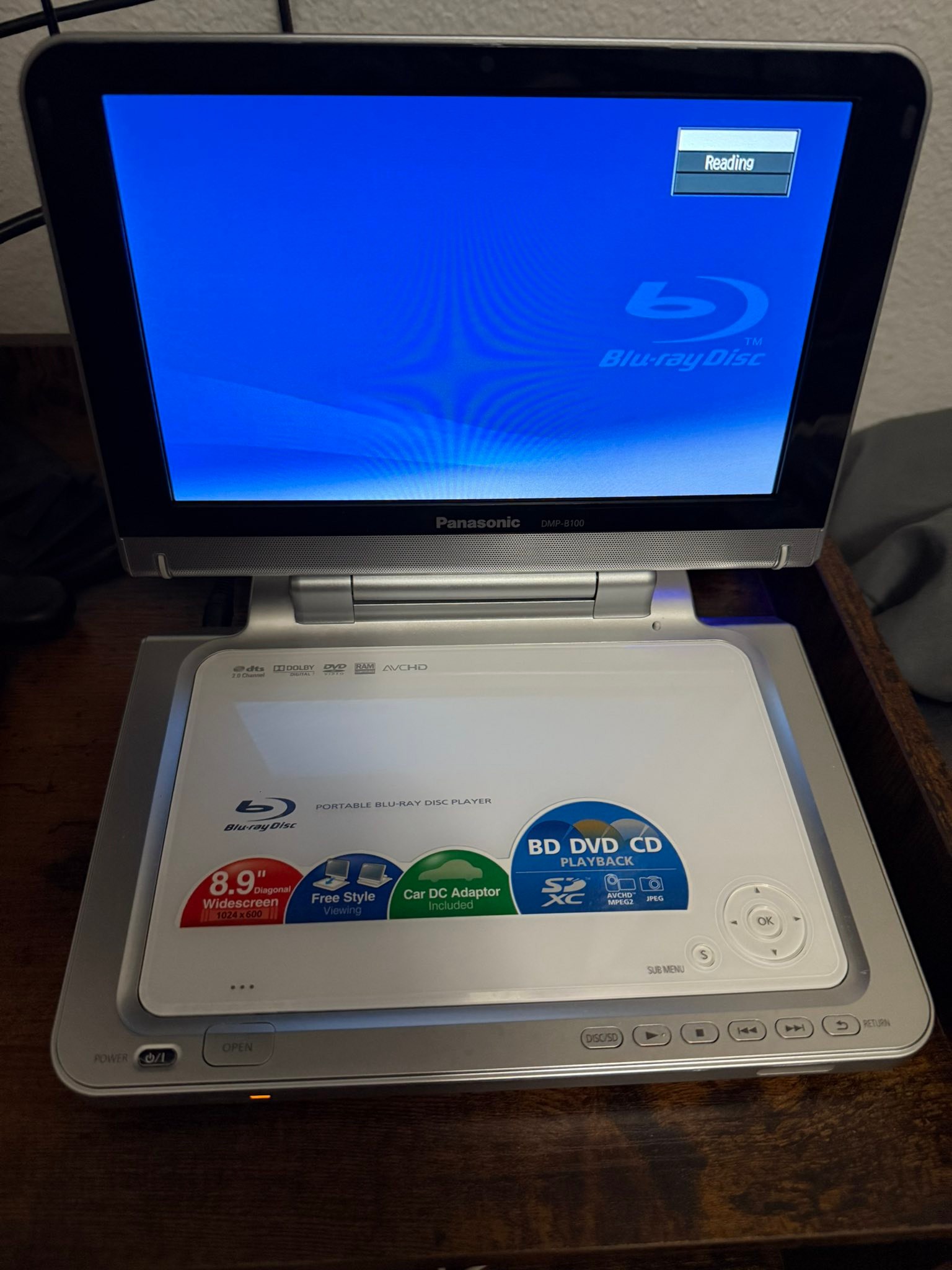 Didar EVP-203 Portable Blu-ray Disc Player Flip Top Compact Power