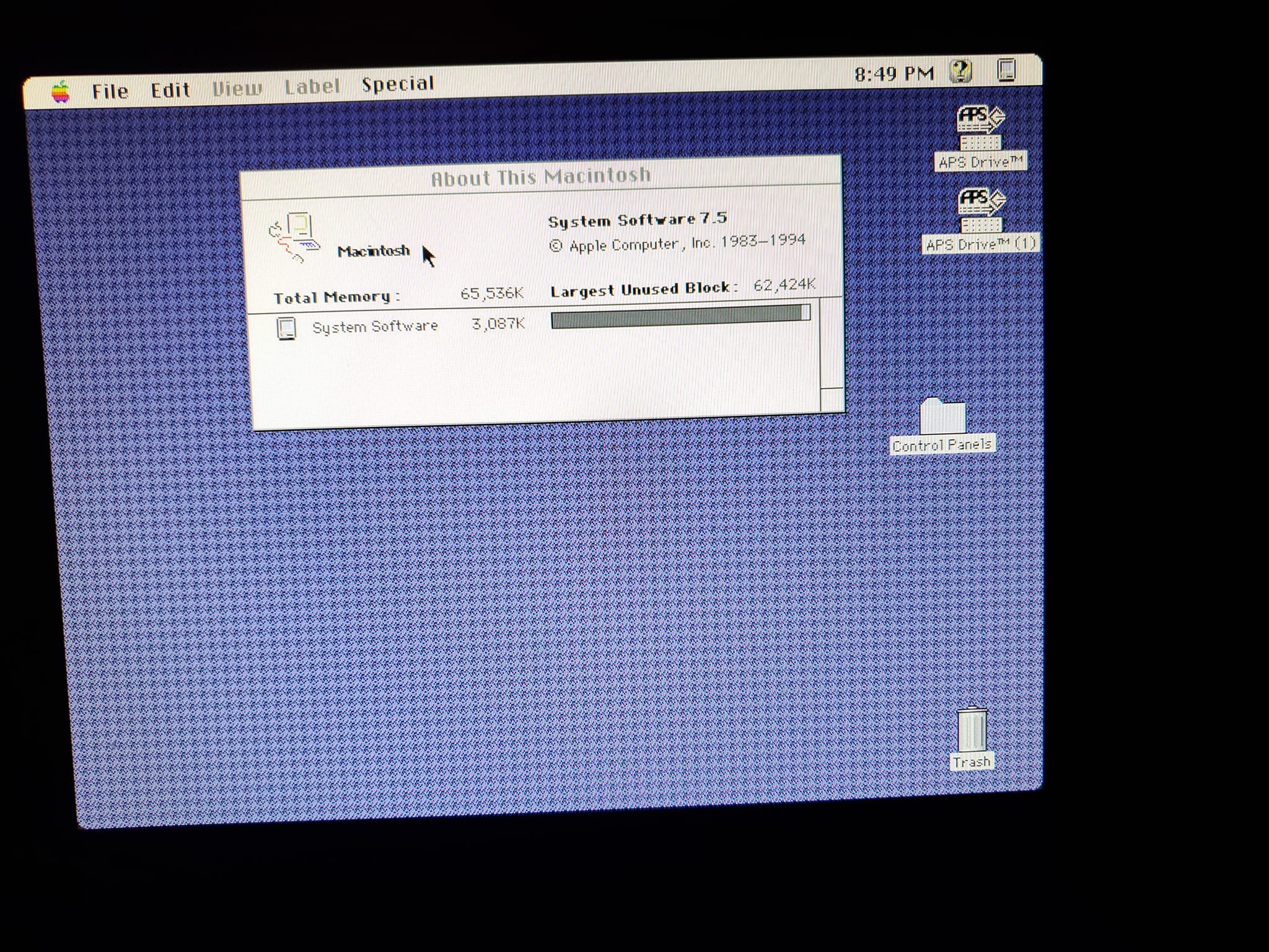 Power Macintosh 8500 with new PowerPC 604 processor