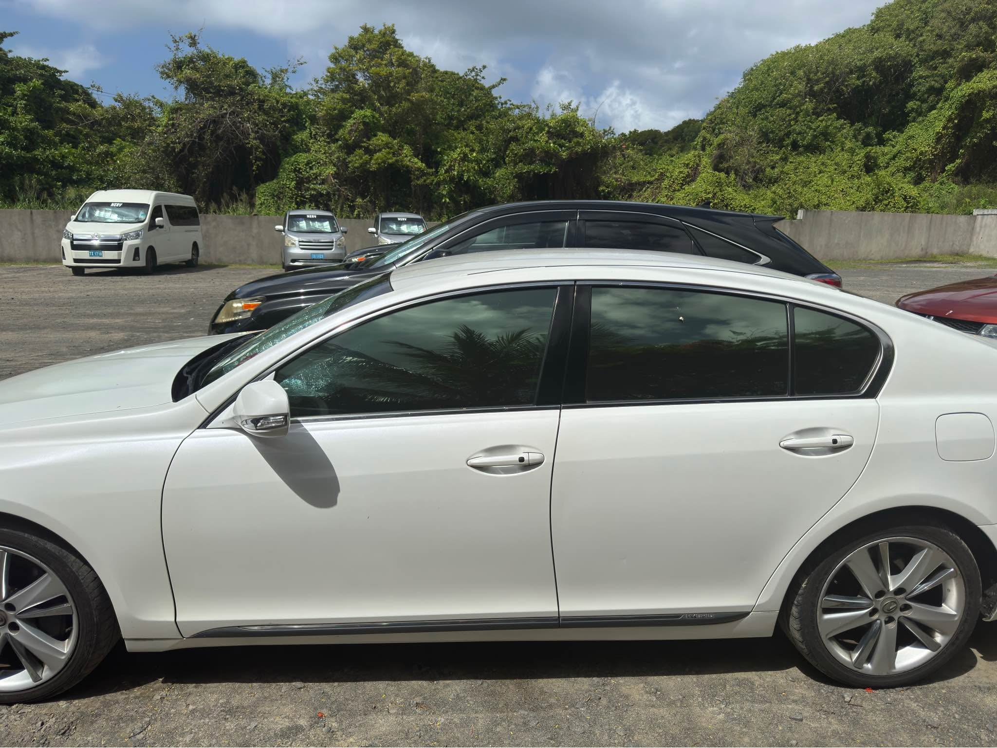 Lexus hybrid 2011