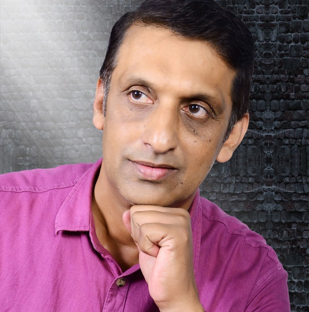 Senarath Ravi - අර්චුනා.. මේ ටික කියන්නම ඕනේ.. ඔයාගේ... | Facebook