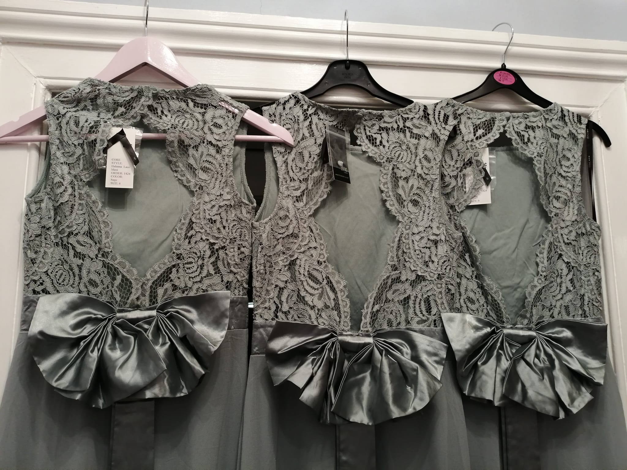 bridesmaid dress hemmed too short What solutions for bridesmaids dresses? Saint + Sofia | holiday25email Color:leopard beach covers