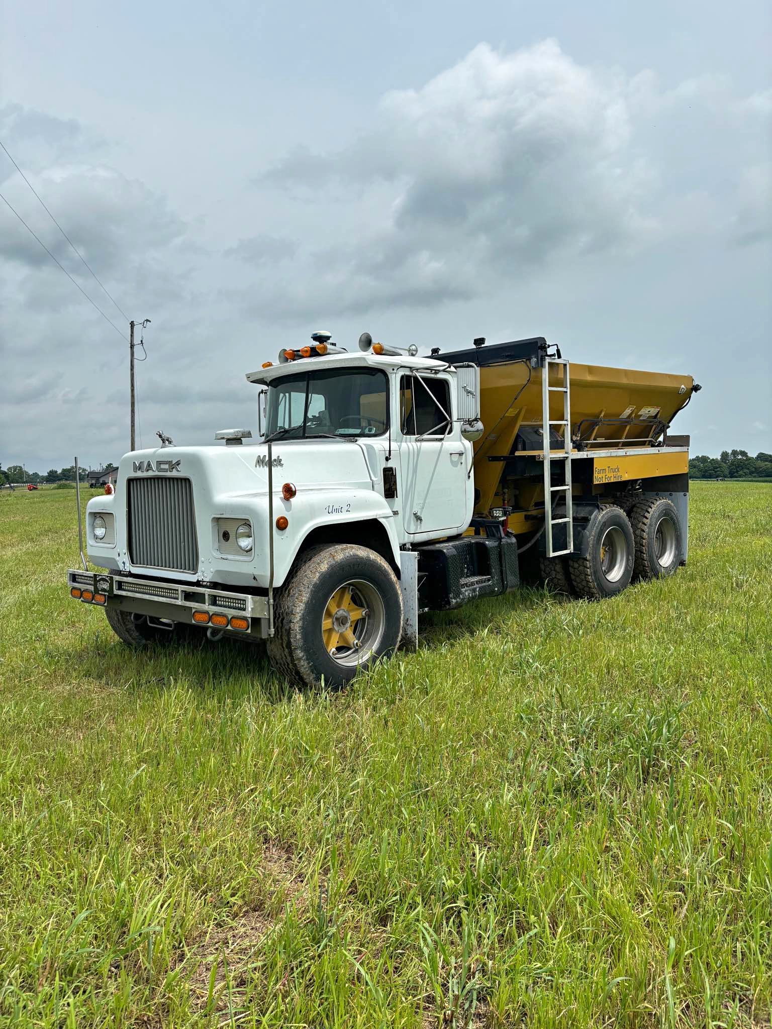 1974 Mack R600