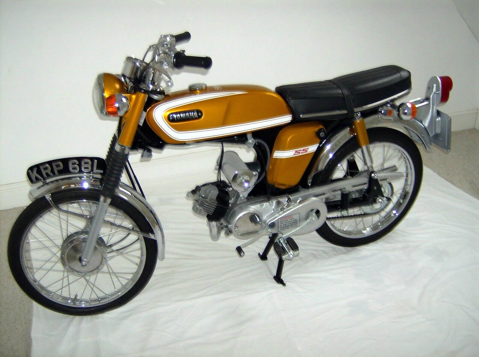 ? WOW! - Stunning 1969 Yamaha FS1 (SS50) - Ever seen one on the 