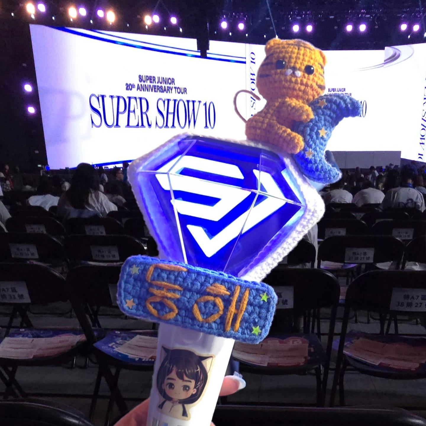 Please give me~ Lee Donghae, Juseyo 🙏😭 . . ⚘️