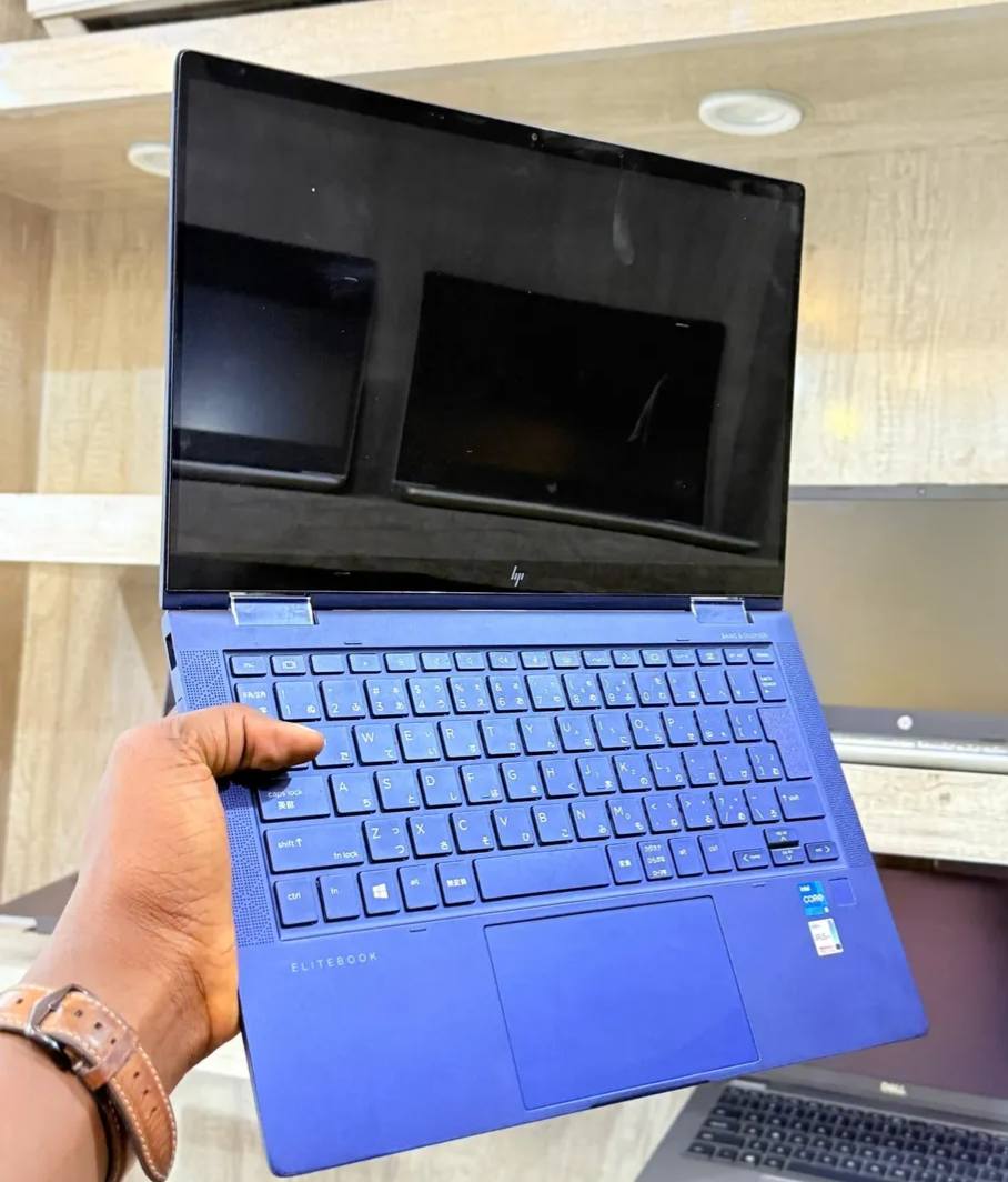 Ultra-light? Sounds a lot like the HP Pavilion Aero 13! 🍃 Get