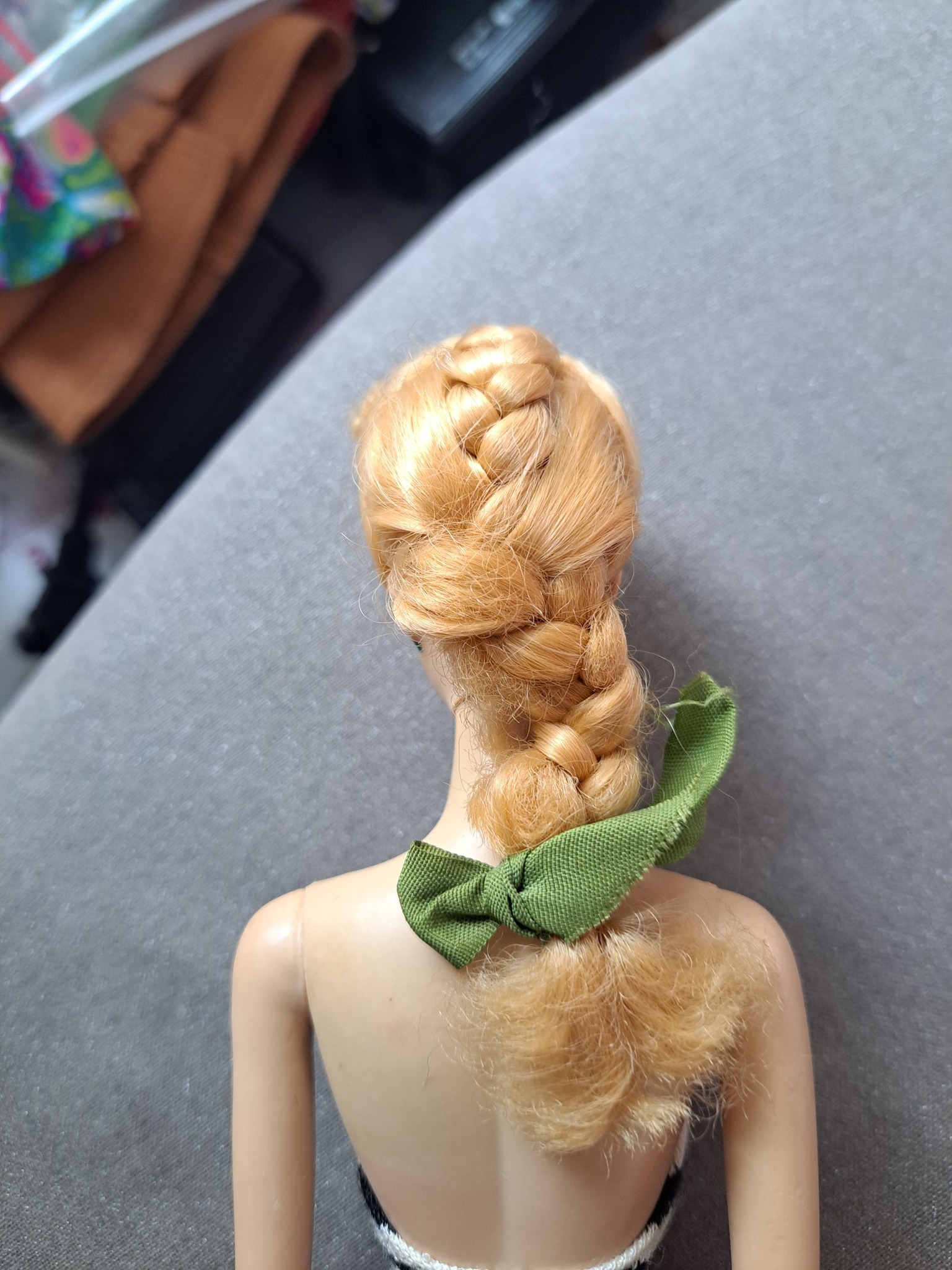Did the #3 Barbie doll have a factory braid?