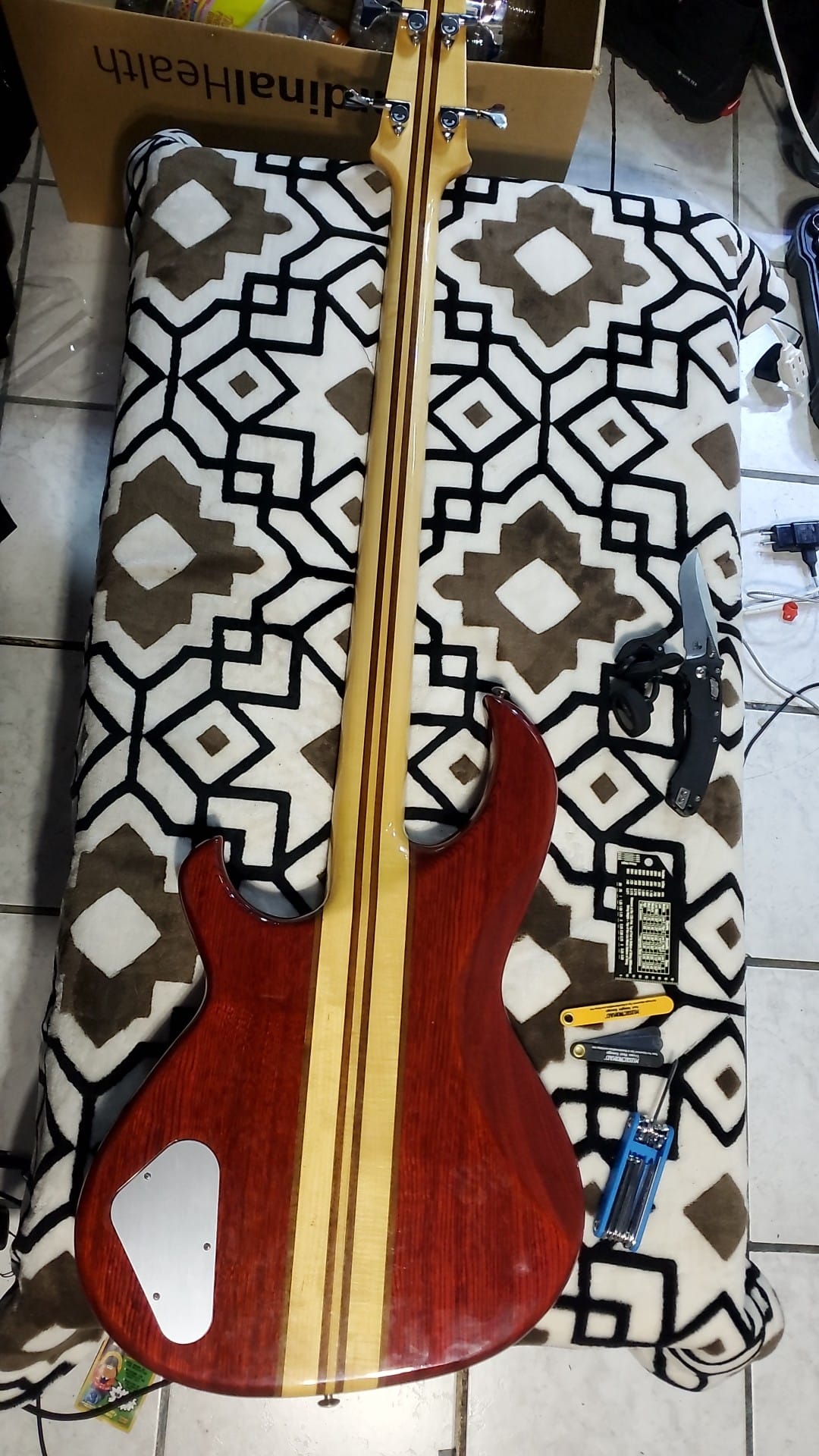 Acquiring a rare 1983 Aria Pro ll SB R60 bass guitar
