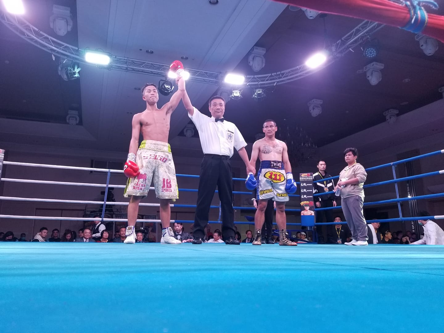 Jb Sports Boxinggym 花森選手tko勝利 台湾 Boxing 山田武士 はじめの一歩 花森成吾 Jbsports Jbスポーツ 田村亮一 ボクシング 第一神拳 森川ジョージ 渡部浩人 Facebook