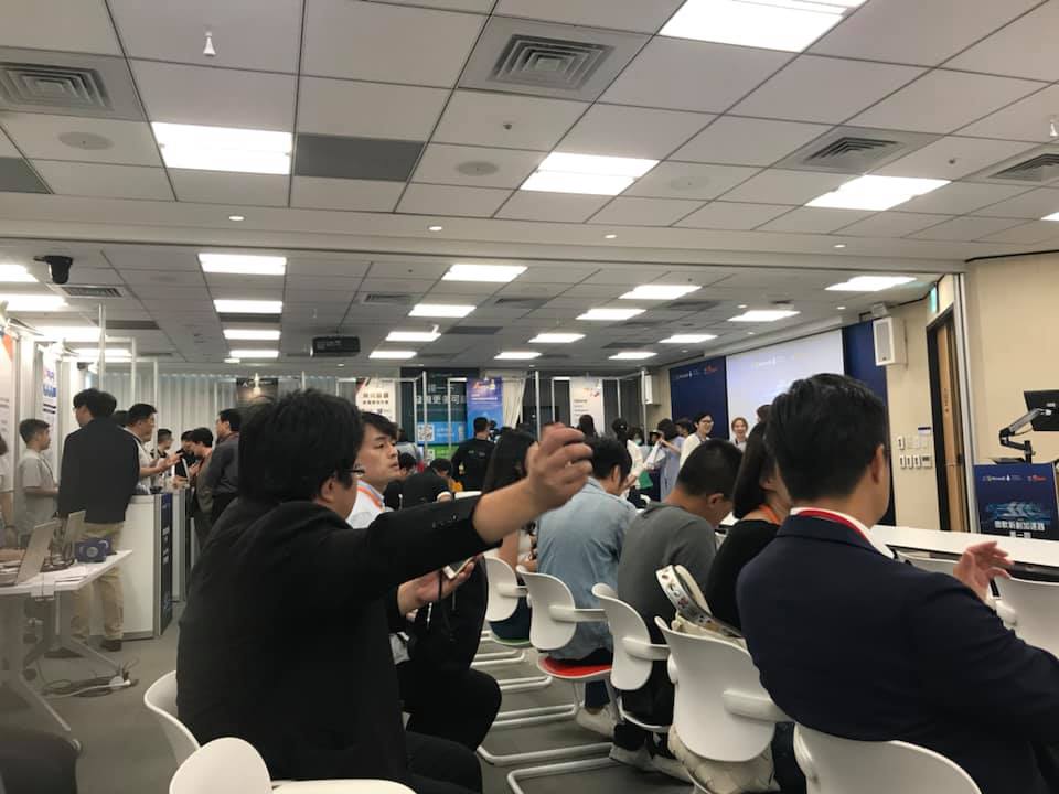守護天使 - 守護天使 added a new photo — at 南部科學工業園區.