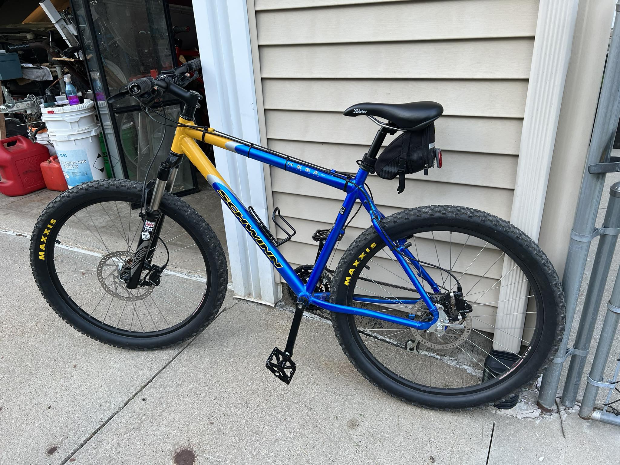 Vintage Mountain Bike Collection from the 90s
