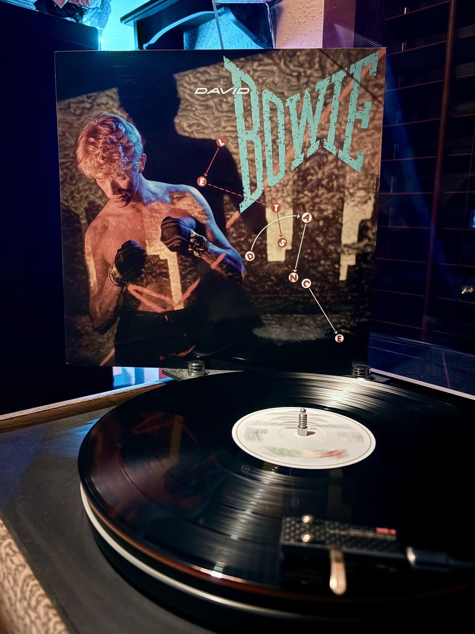 David Bowie - Let