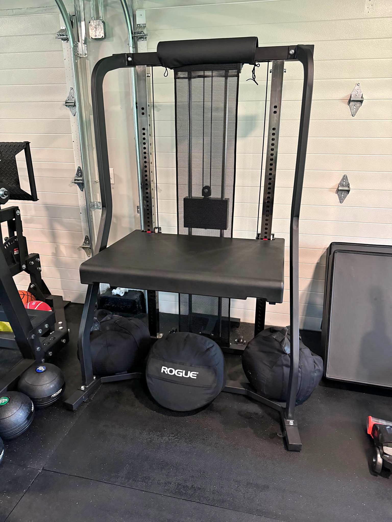 Paramount Rotary Chest Press - Weight Lifting Machines & Racks ...