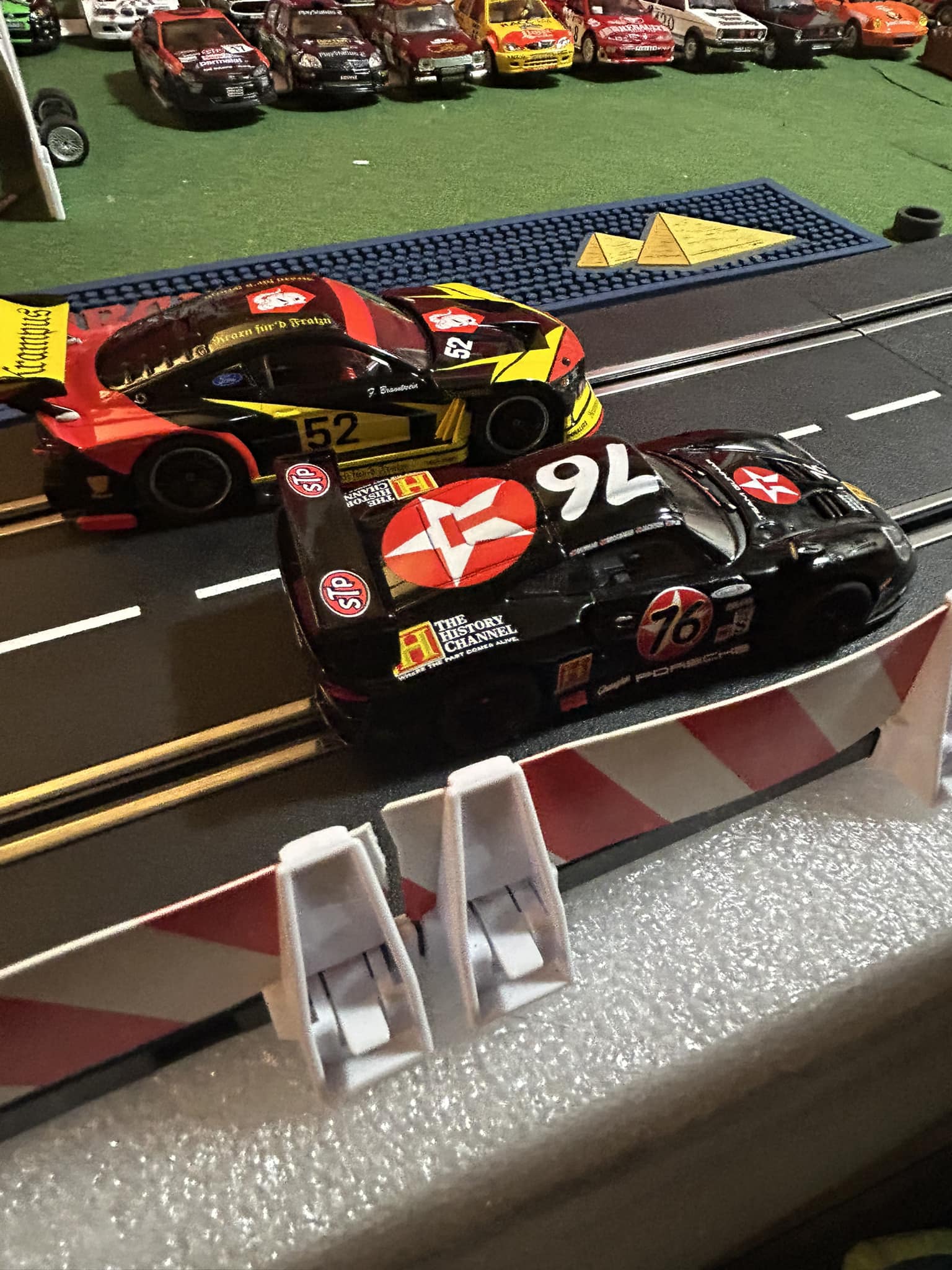 Krampus vs Texaco GB Track Porsche racing performance comparison