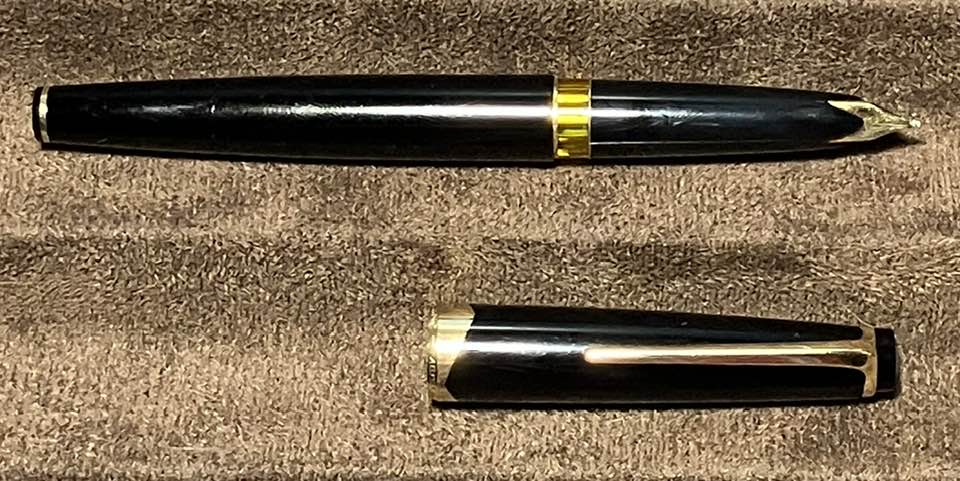 Montblanc Meisterstuck 12 fountain pen review with oblique nib
