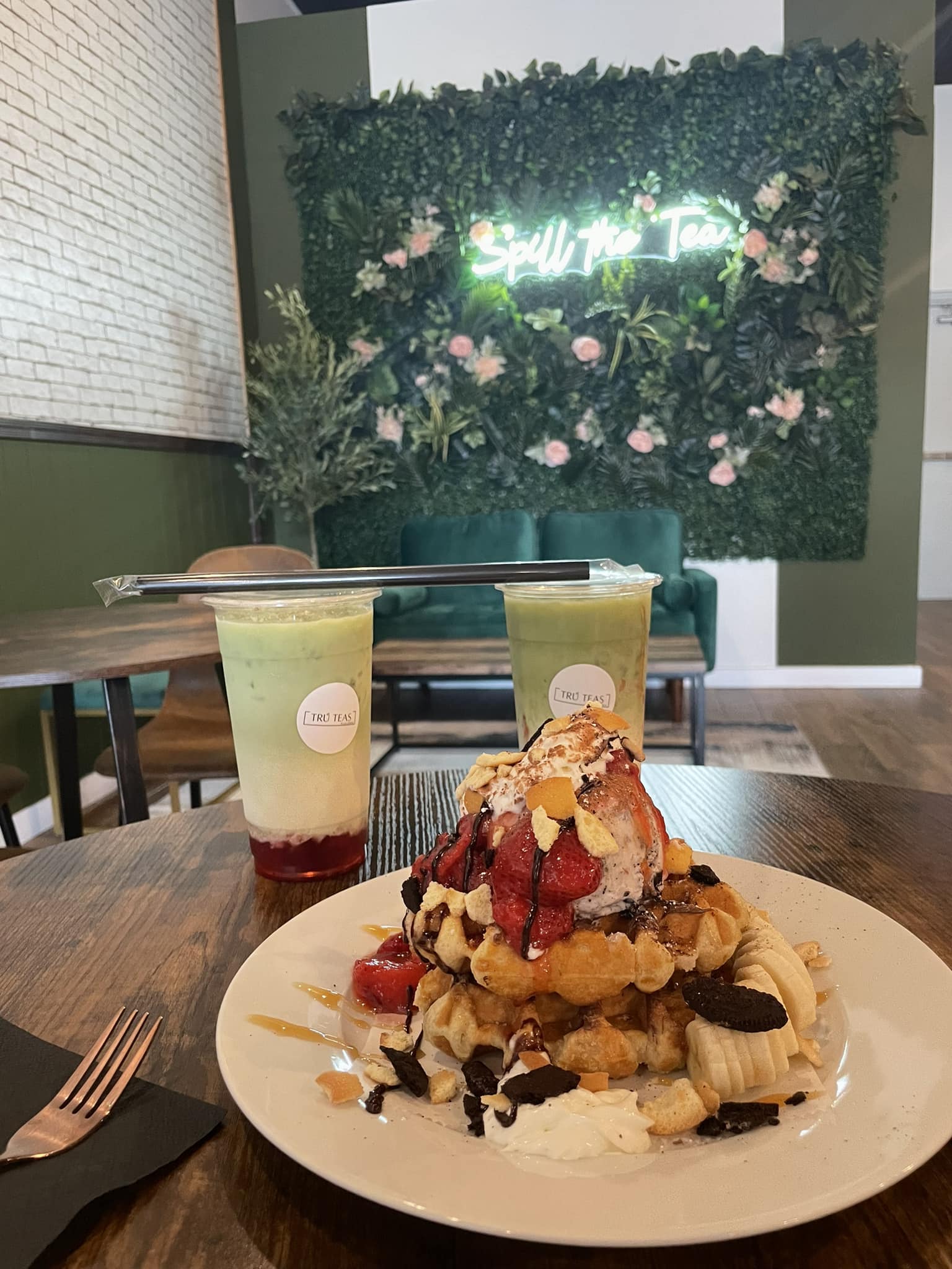Tru Teas - What’s good with a Strawberry Matcha Latte🧋?...
