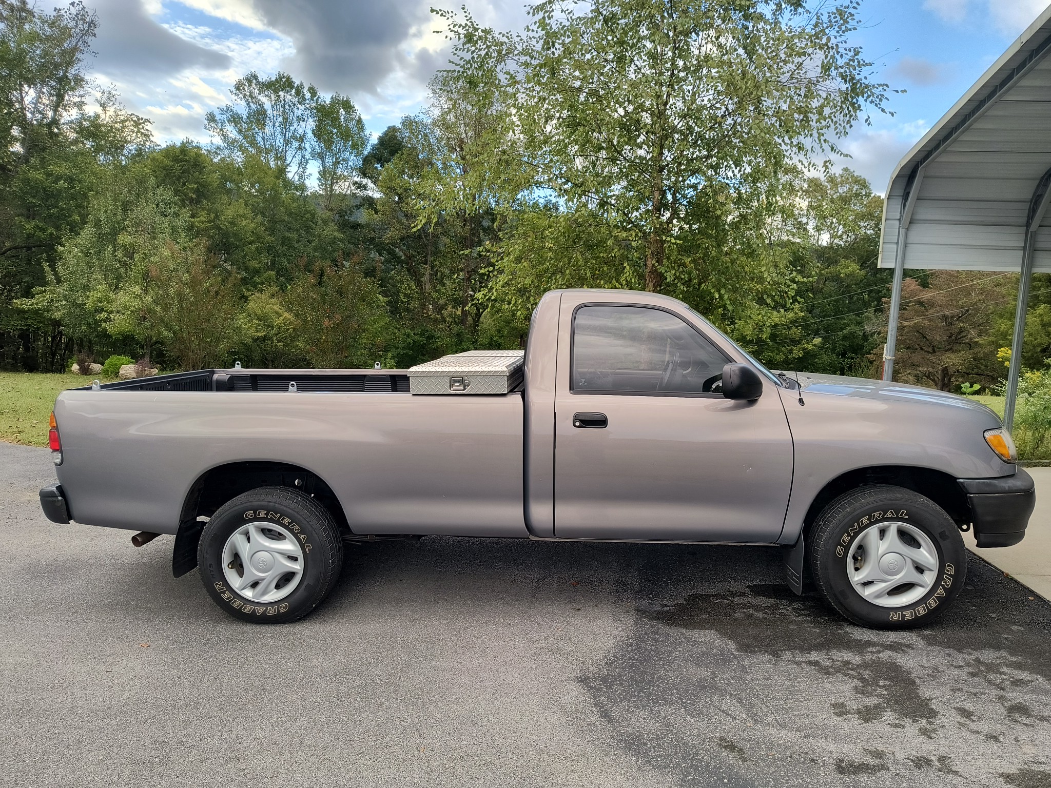 First gen tundra manual transmission found