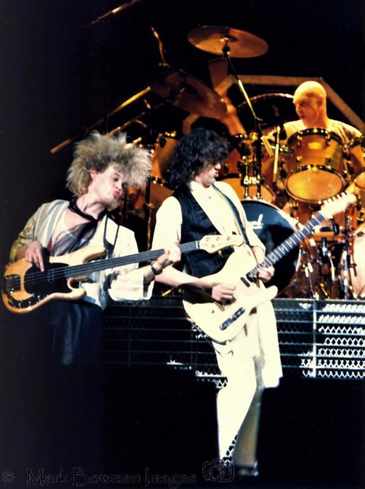 Tony Franklin with Jimmy Page at The Firm concert in 1985