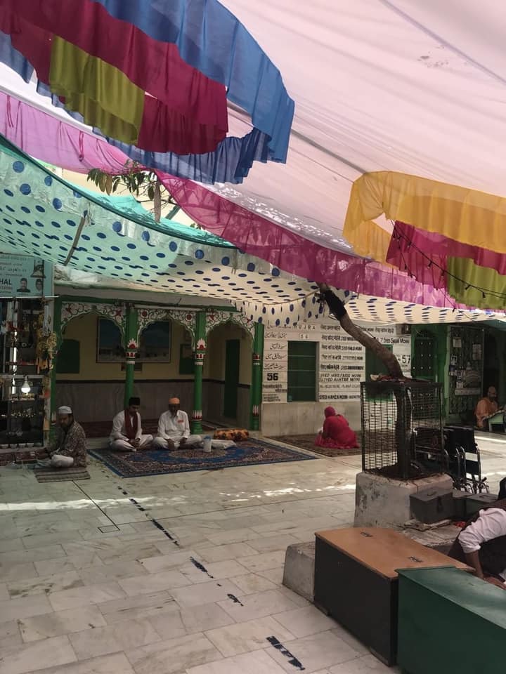 The dargah of Moinuddin Chishti, the... - Sacred Footsteps