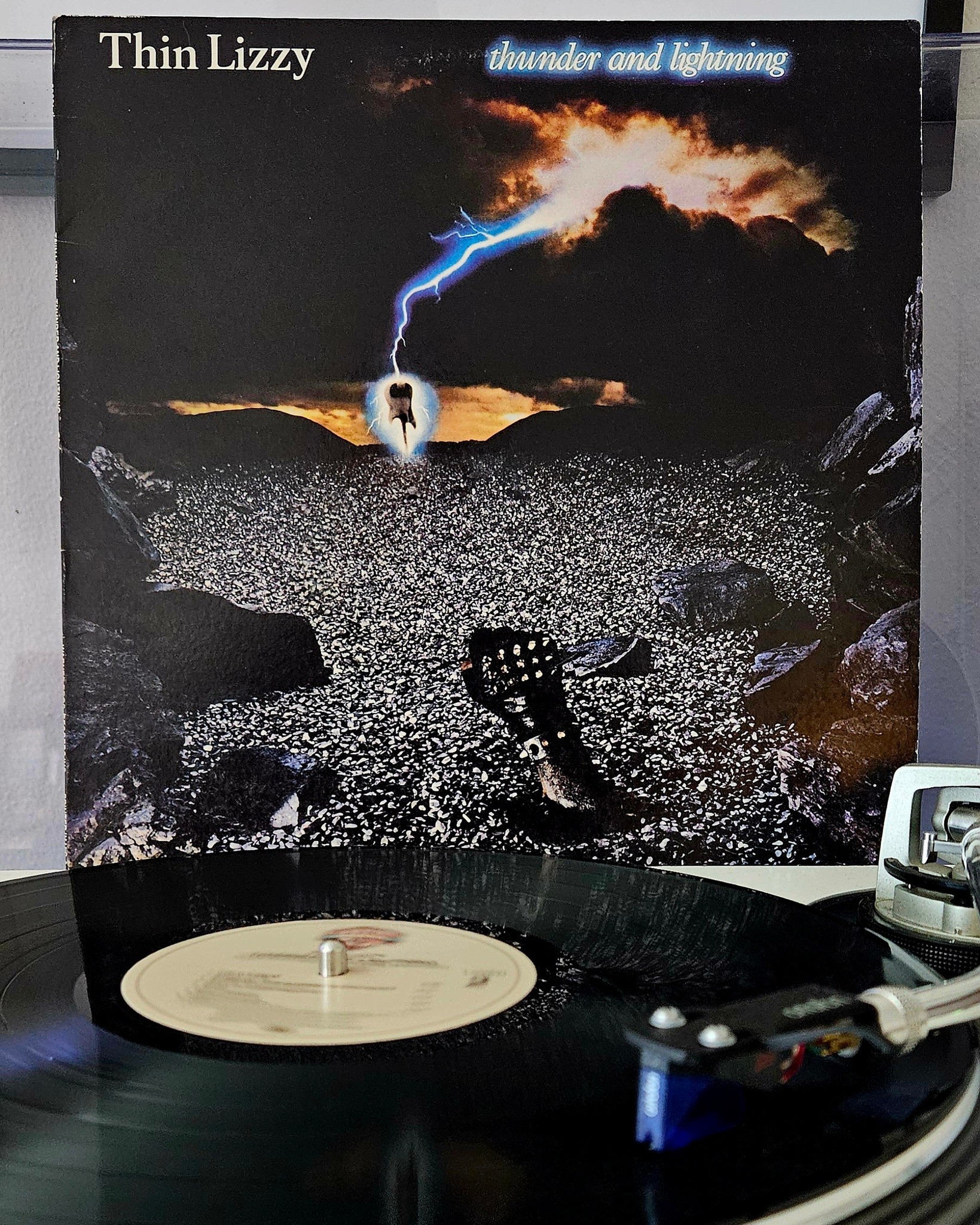 Thin Lizzy Thunder and Lightning double vinyl