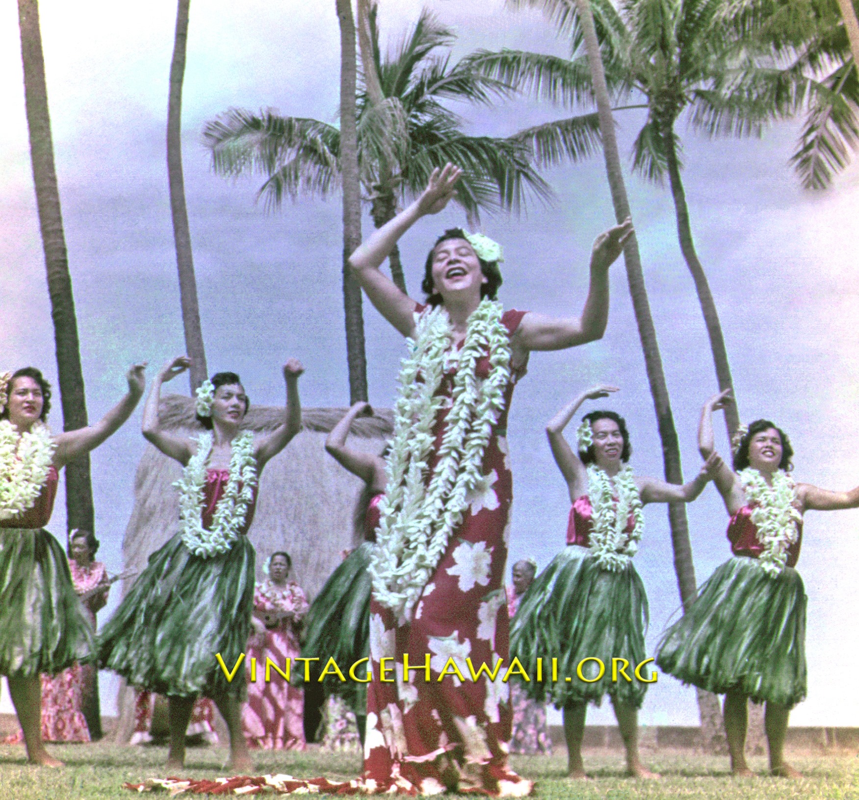 Vintage 1960s: The Kodak Hula Show is a hit with people of all 