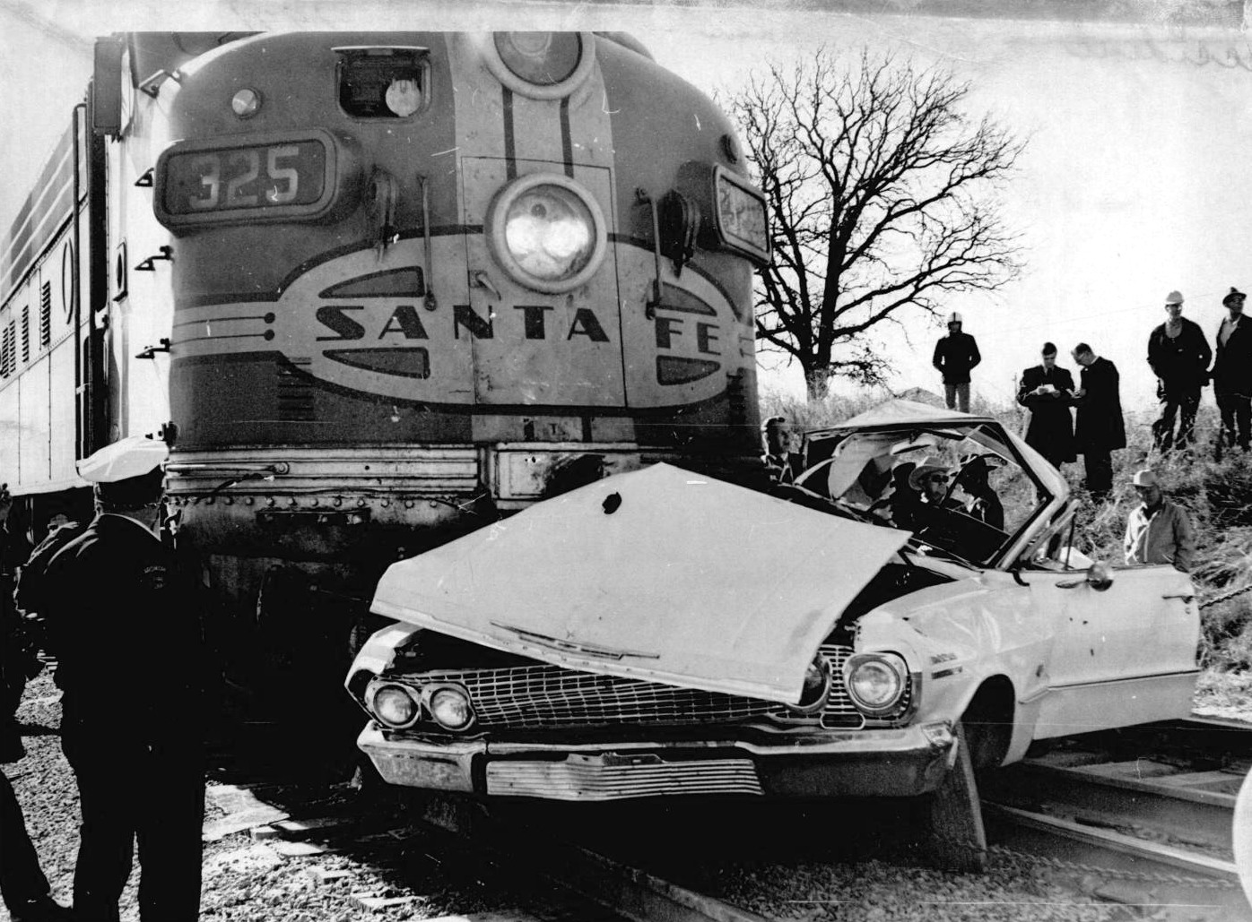 Fatal car-train accident in Ardmore, Okla. 1971.**