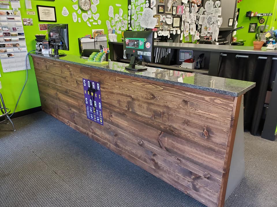 A recent Desktop/Counter... - Affordable Granite & Cabinetry