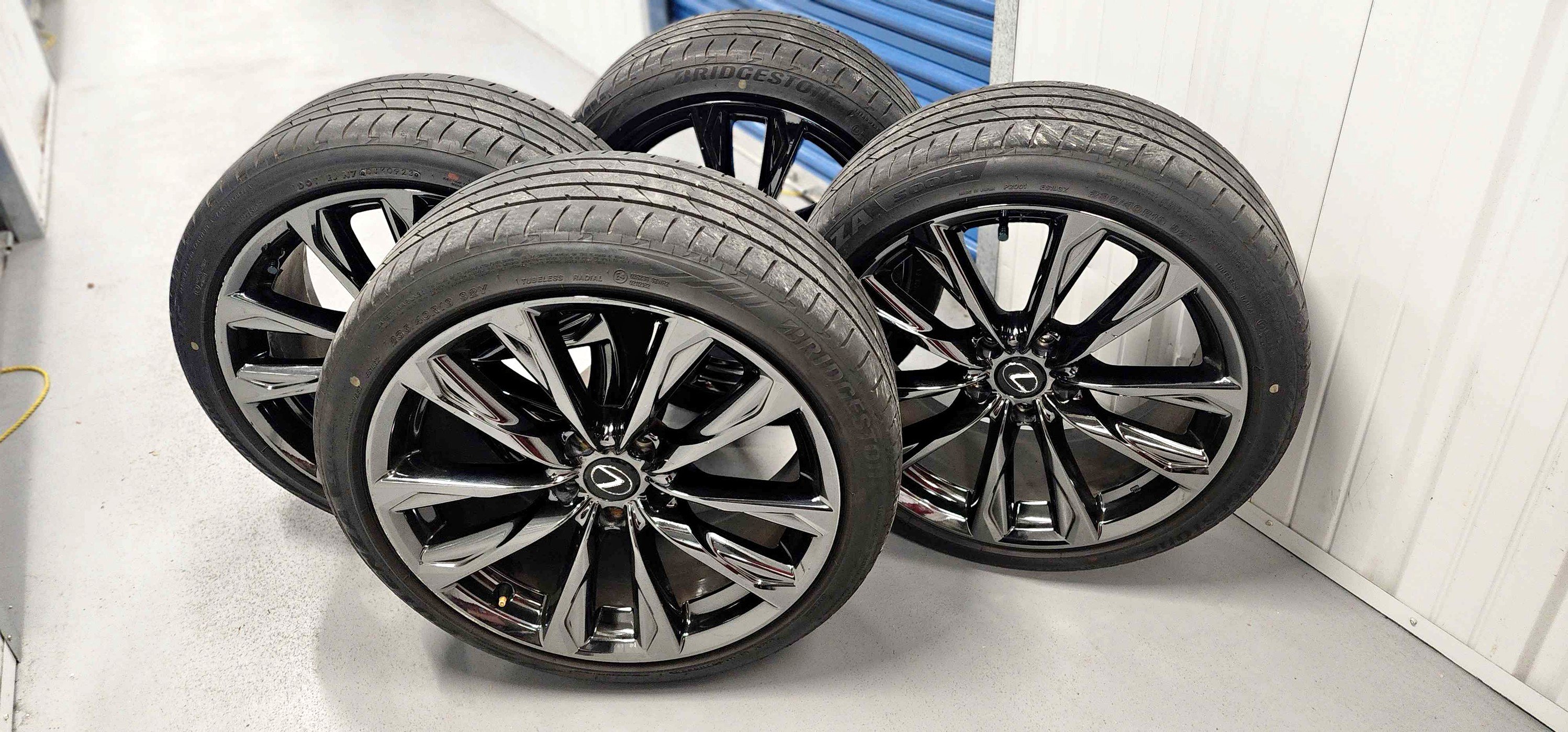 Lexus 19-inch wheels with tires (set of 4) - Car Wheels, Tires & Parts ...