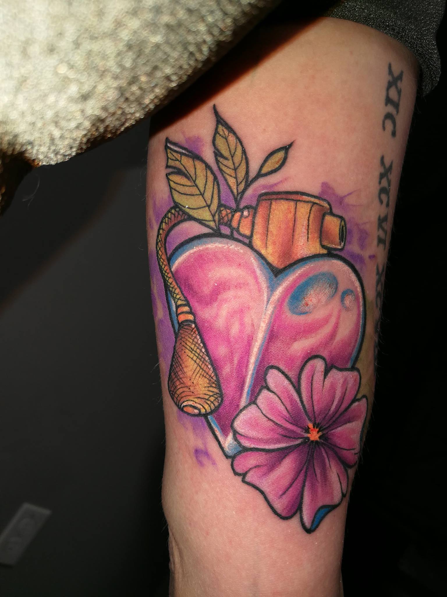 ArtCore Tattoo & Barbershop Sainte-Marie - Tattoo réalisé par Sam Pour ...