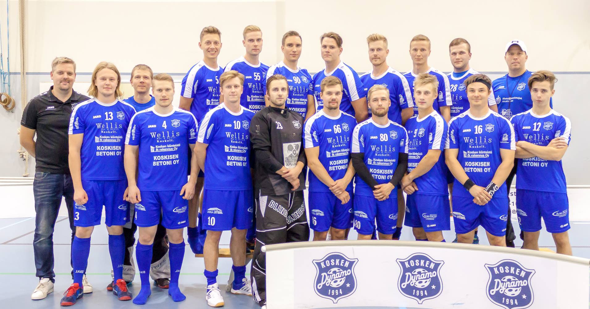 Kosken - Kuvaaja: Teemu Juvonen Ylärivi vasemmalta: Tuomas Kuru, Tomi ...