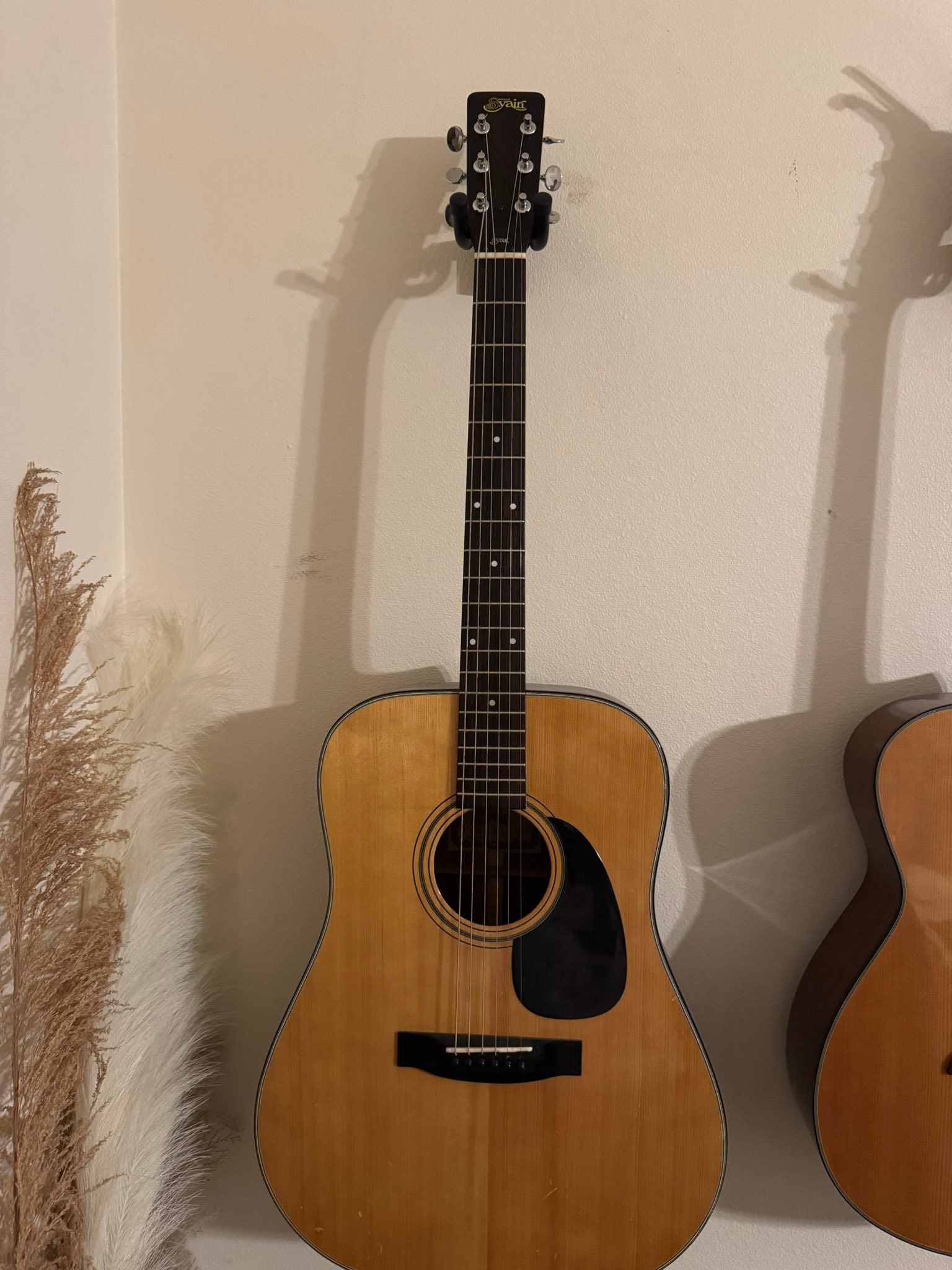 Yamaki model 118 guitar information?