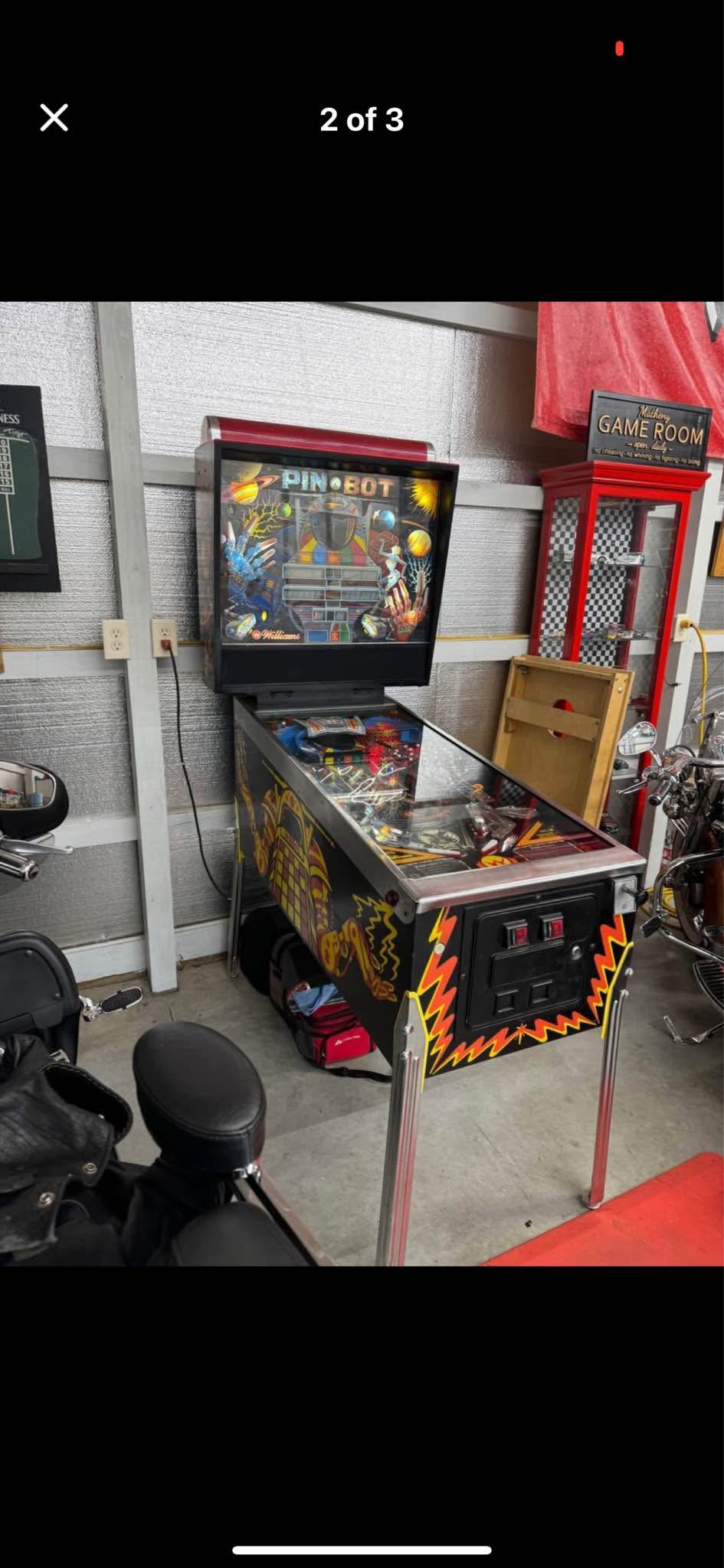 Pinbot pinball Machine - Slot Machines - Racine, Ohio | Facebook ...