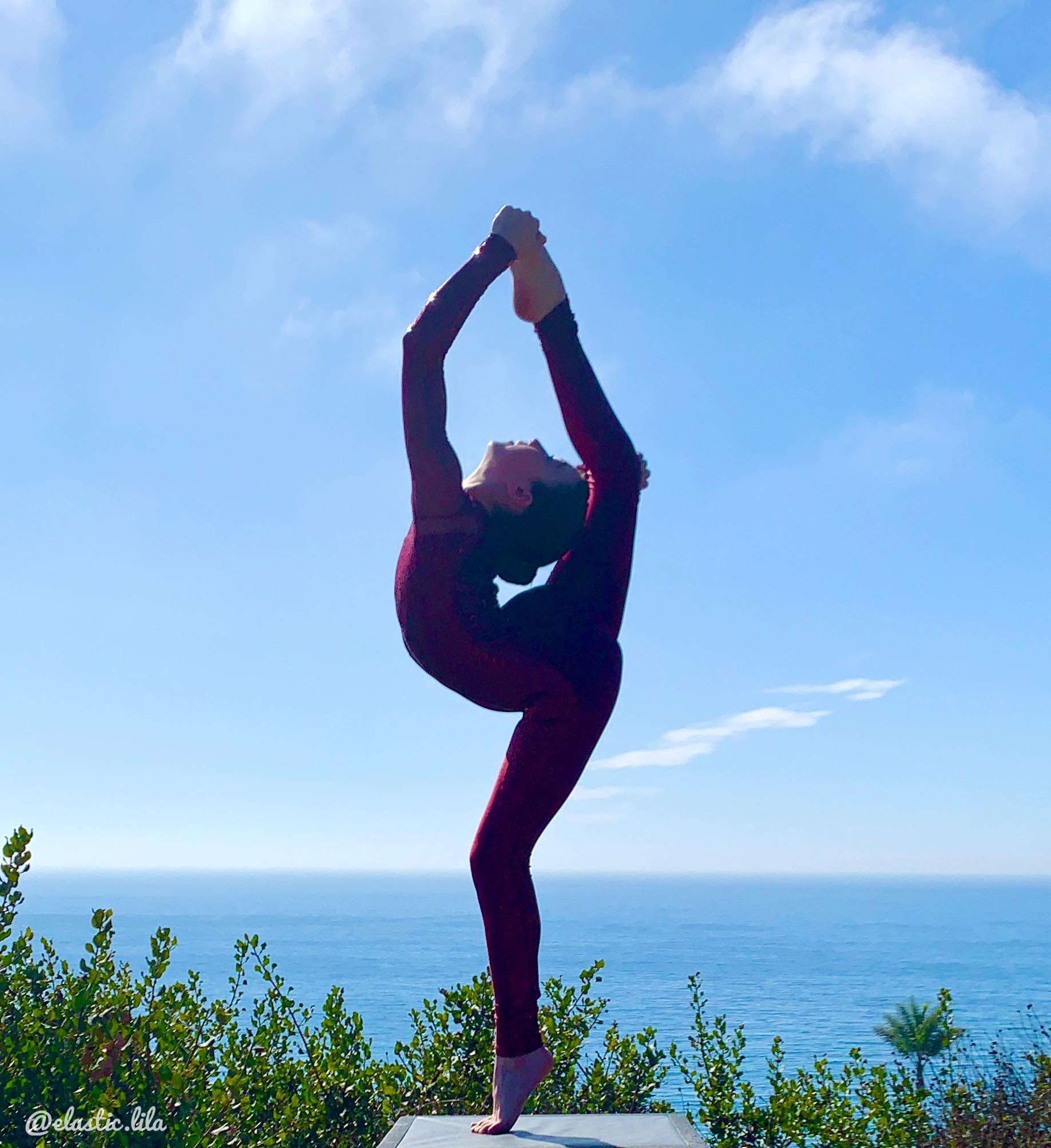 🌊 #ocean view 🌊 • #contortion #contortionist #amazingkid #flexible # ...