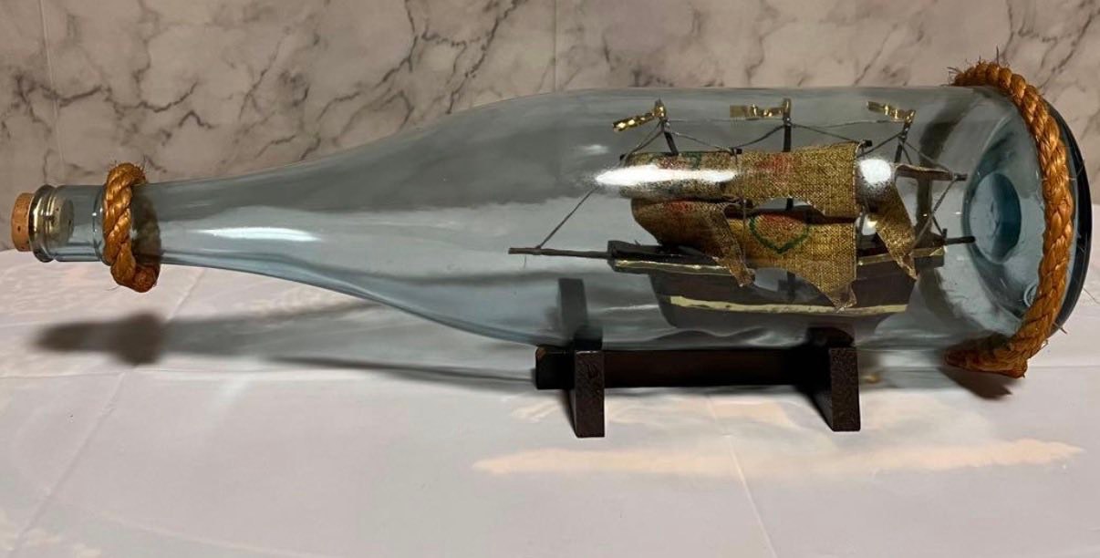 ボトルシップ ウチにもあったなぁ🤔