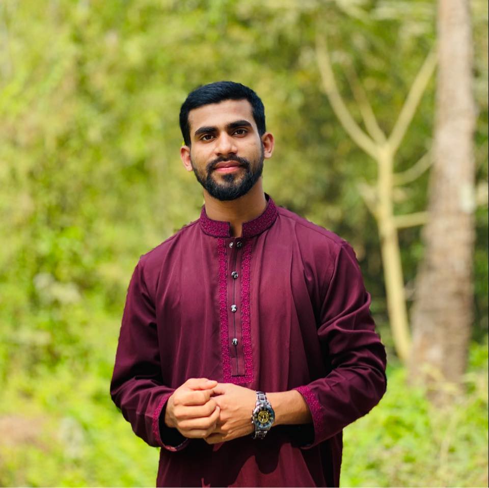 তোমার সাথে মন নয়, এই আত্মা জুড়ে আছে আমার ️‍🩹 Credit : Ahmed Sabbir 💞 ...