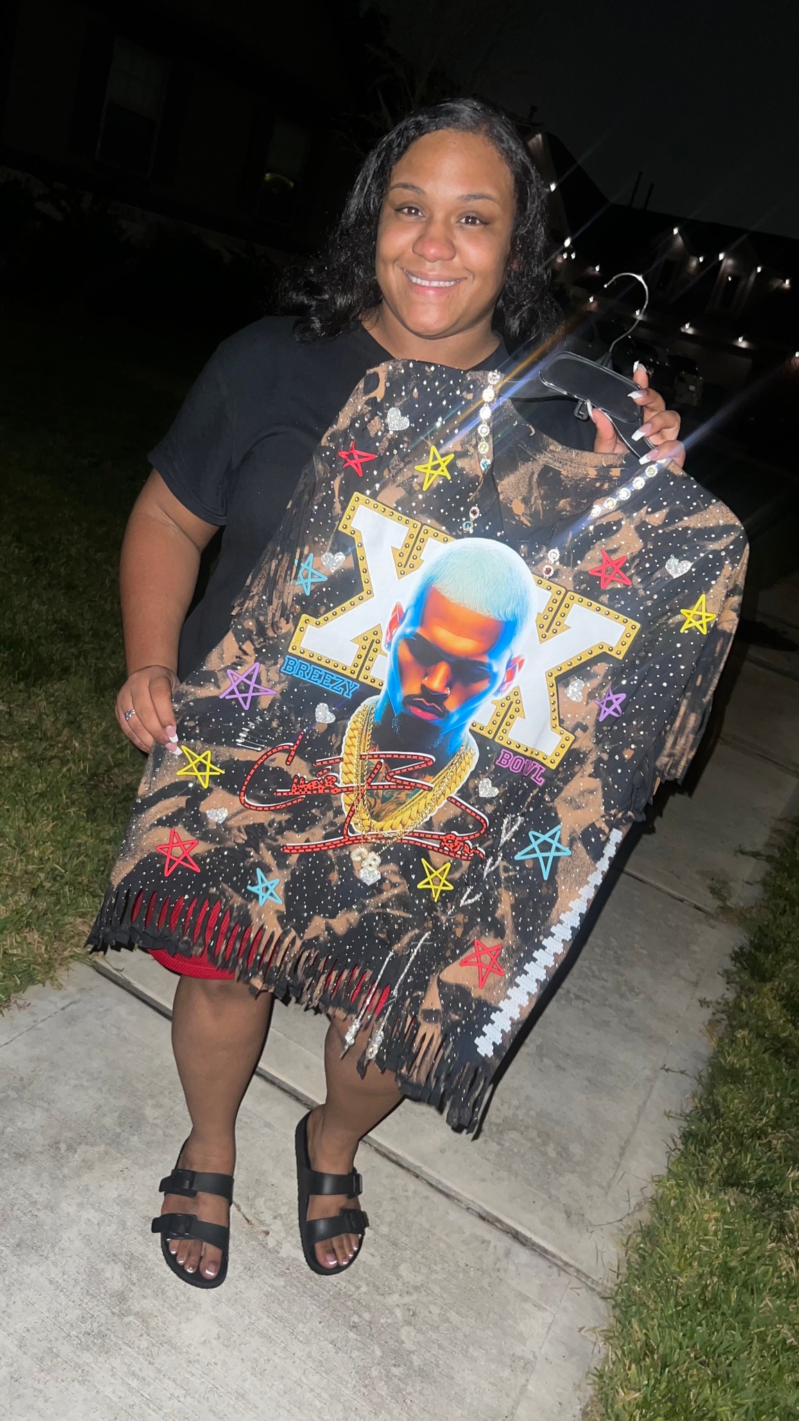 Chris brown and usher t shirt dress I made for concert in Detroit 🖤🔥 Hit me up for the customs for the concerts this summer ! Customs By MJ