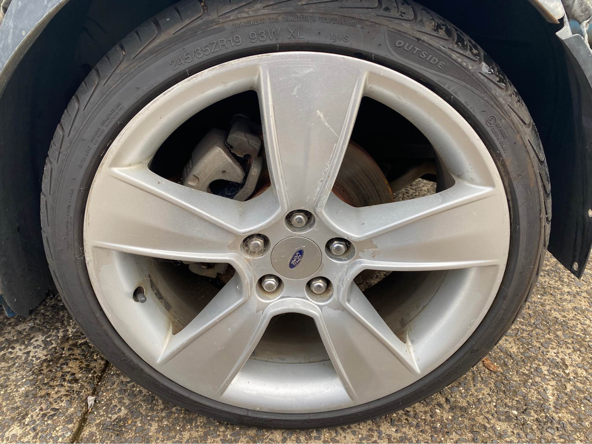FG Ford Falcon Genuine 19 Inch Lux Pack Rims And Brand New Tyers $1600 ...